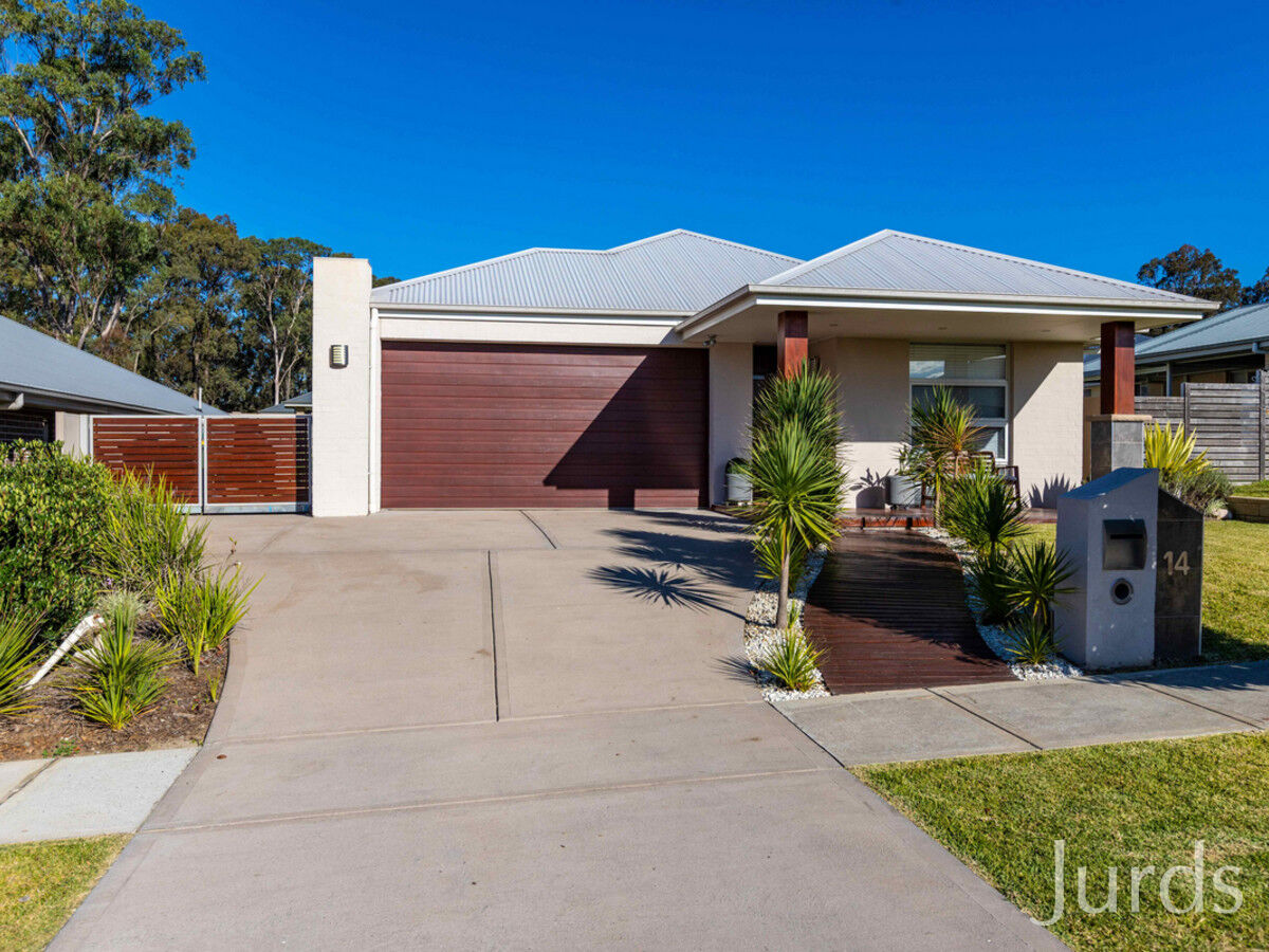14 Ainsworth Crescent (Huntlee), North Rothbury, North Rothbury - Thumbnail 3