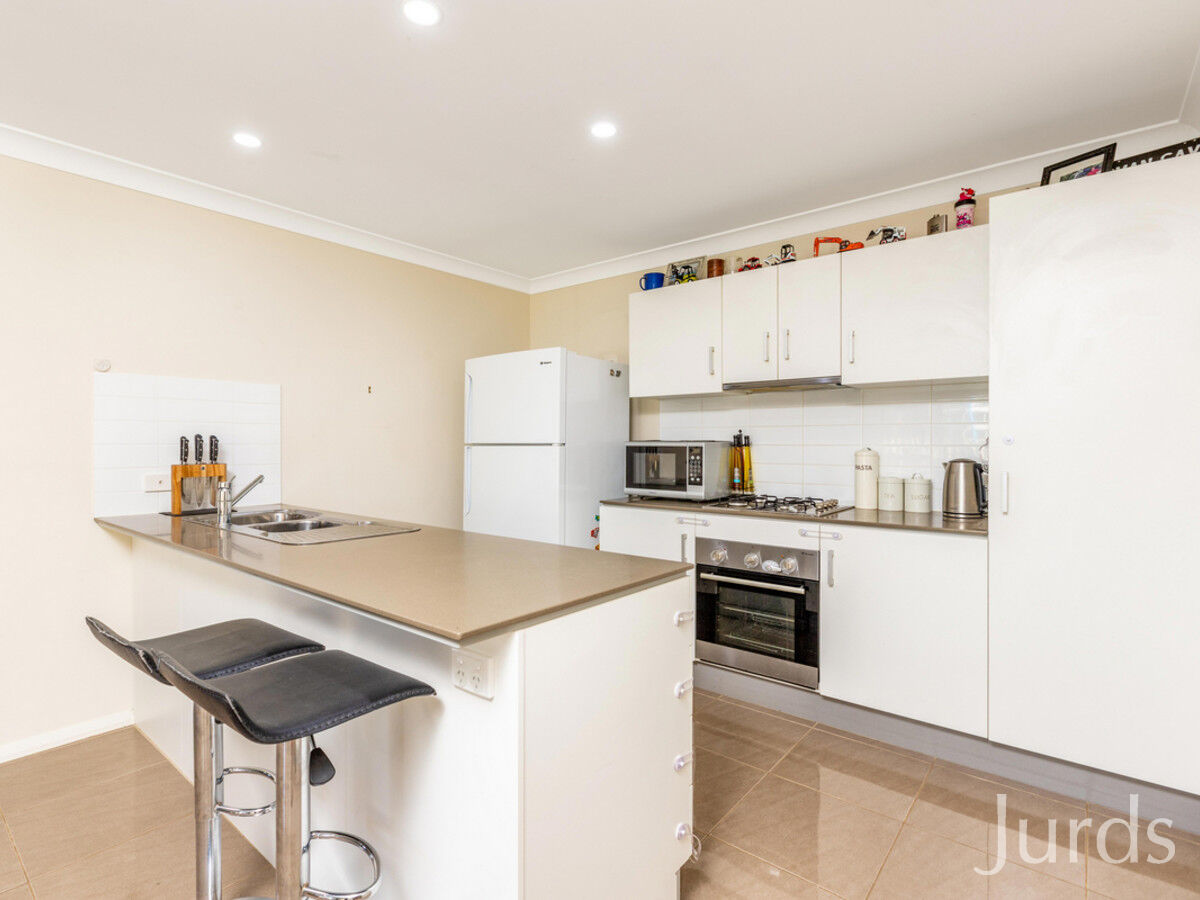 9 Stirling Street, ABERNETHY, Abernethy - Thumbnail 7