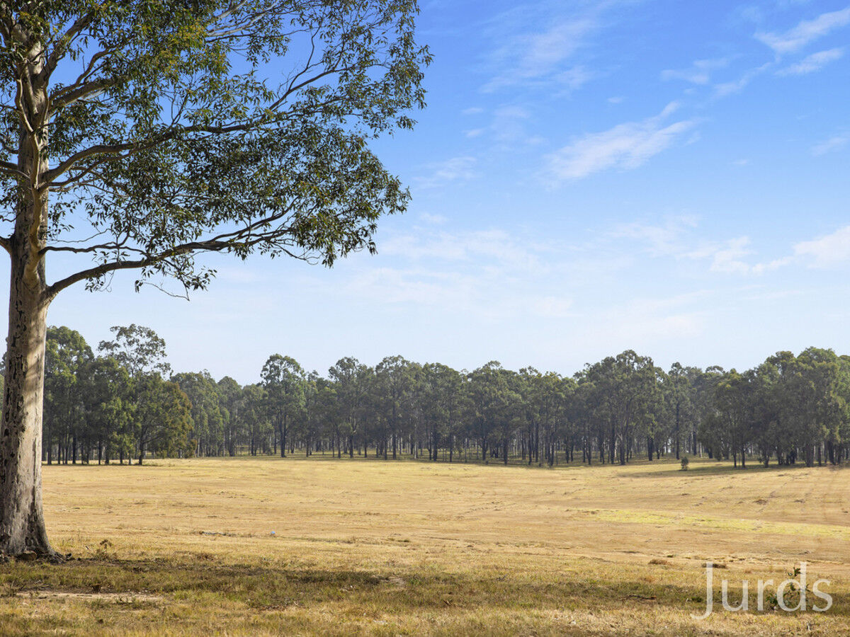 42 Big Ridge Lane, Sedgefield, Sedgefield - Thumbnail 2