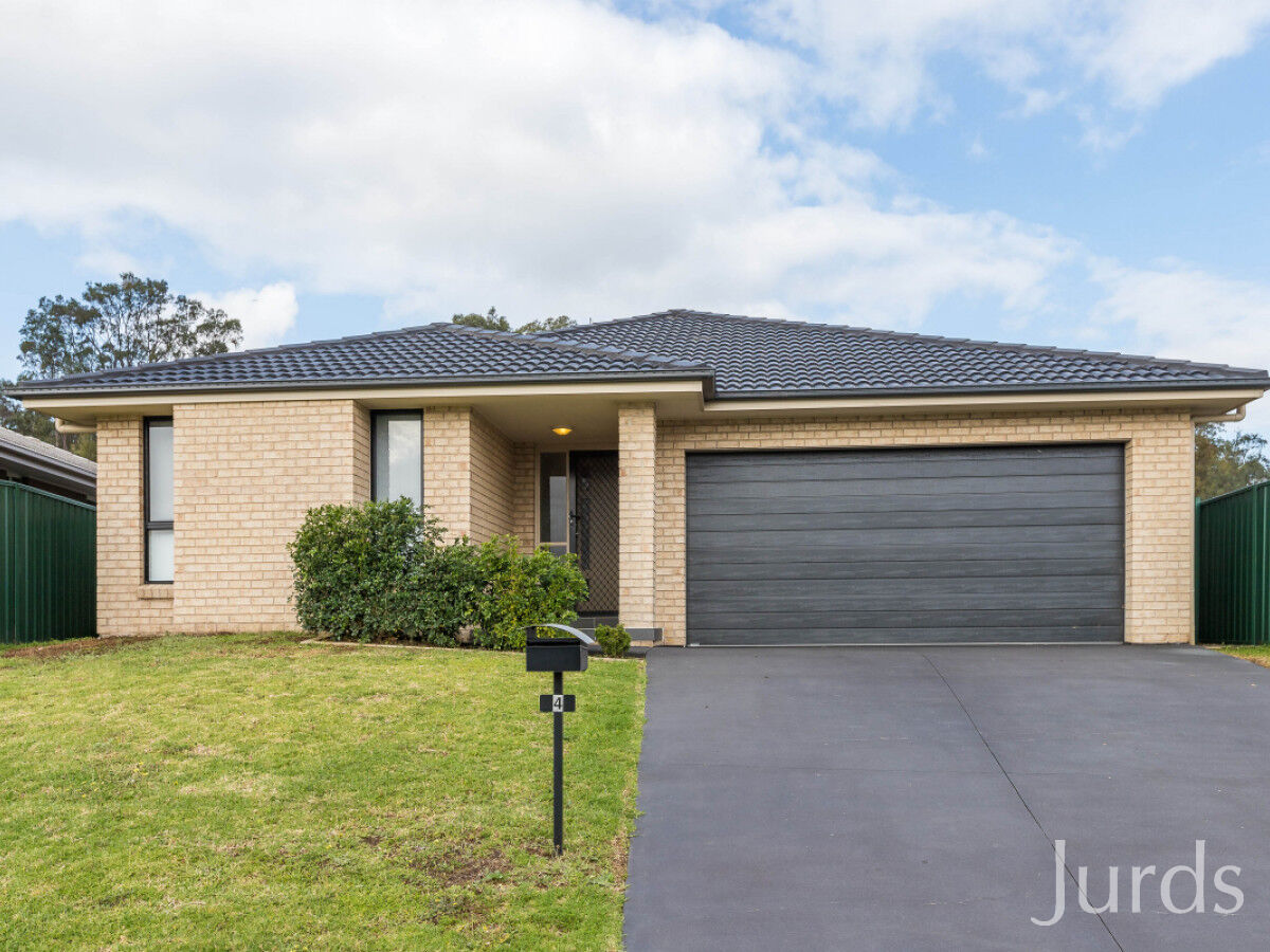 4 Shortland Drive, Rutherford, Rutherford - Thumbnail 3