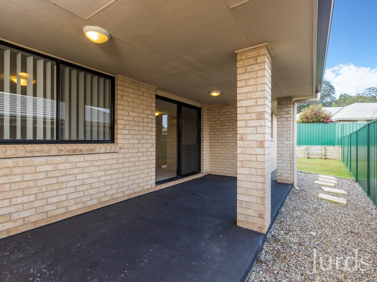 4 Shortland Drive, Rutherford, Rutherford - Thumbnail 6