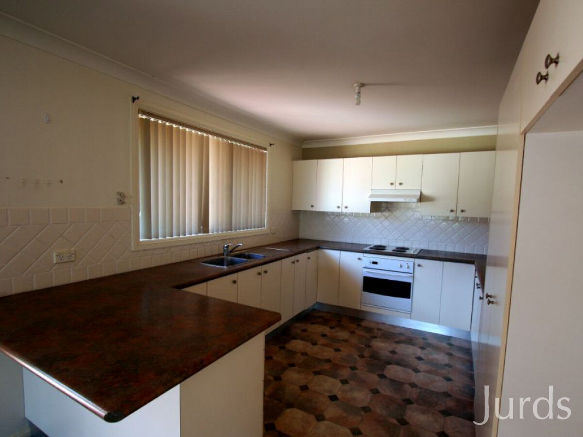 8 Tulloch Terrace, CESSNOCK, Cessnock - Thumbnail 4
