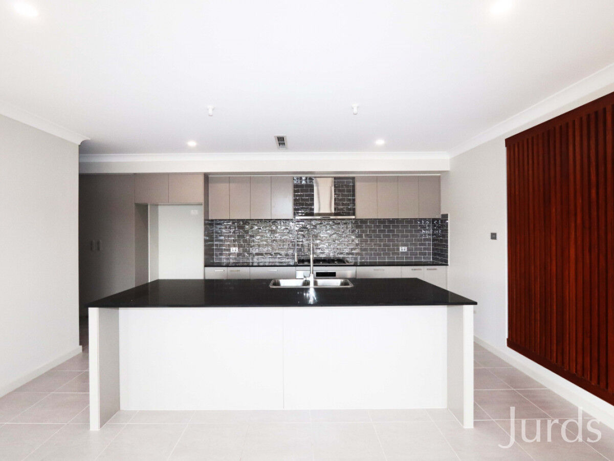 16 Wethered Crescent, North Rothbury, North Rothbury - Thumbnail 6