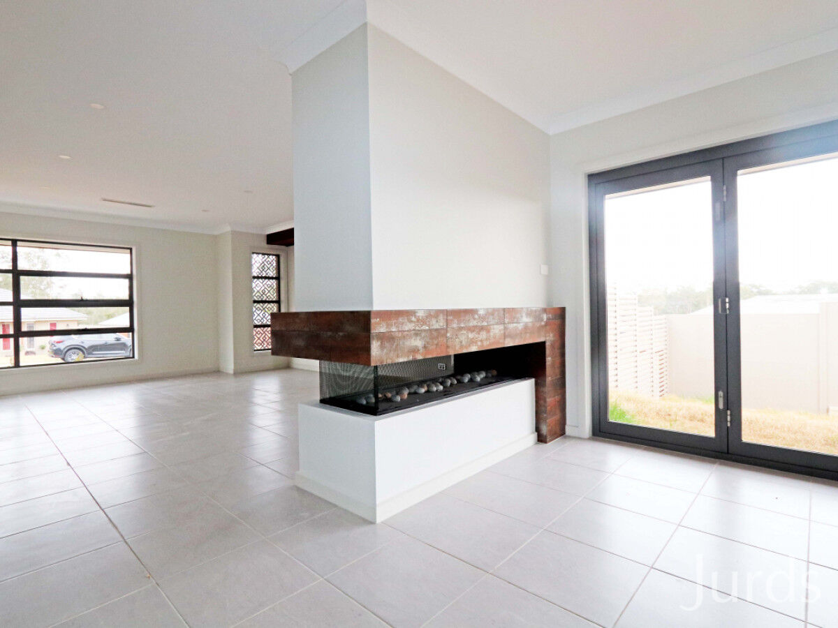 16 Wethered Crescent, North Rothbury, North Rothbury - Thumbnail 8