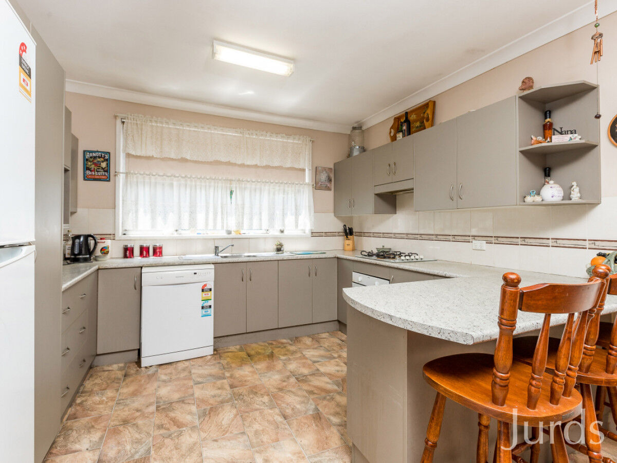2 Carroll Avenue, Cessnock, Cessnock - Thumbnail 4