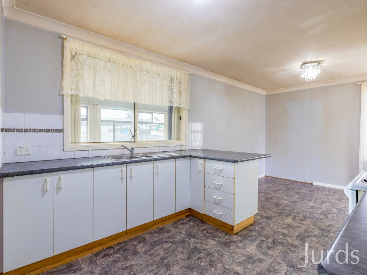 13 Arcadia Avenue, Cessnock, Cessnock - Thumbnail 4