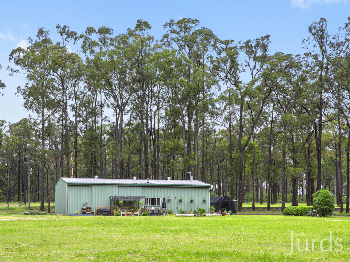 13 Green Lane, LOVEDALE, Lovedale - Thumbnail 8