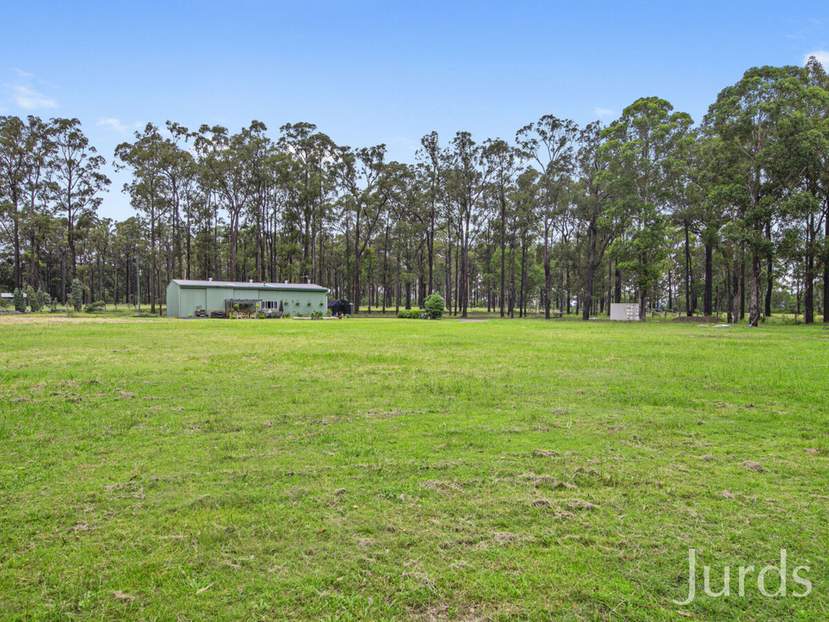 13 Green Lane, LOVEDALE, Lovedale - Thumbnail 4