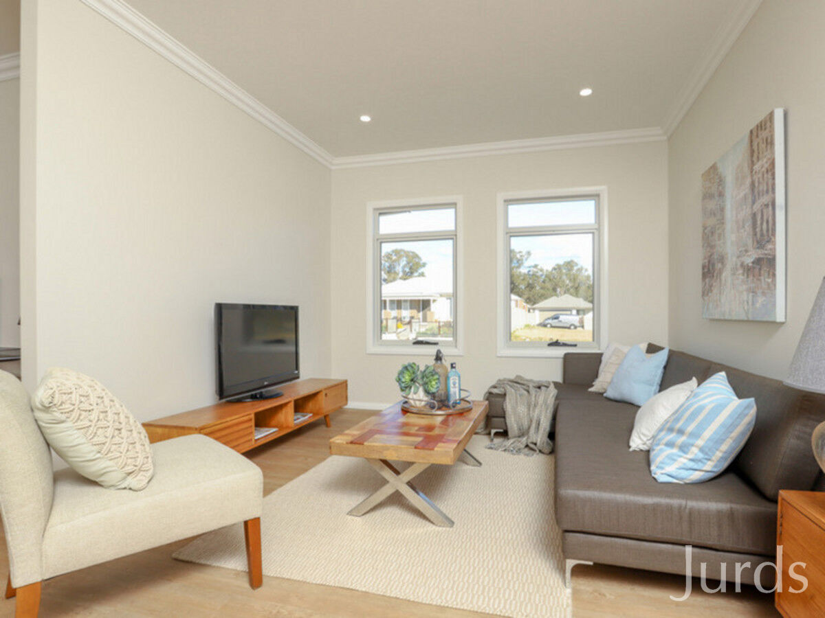 12 Bendeich Drive, North Rothbury, North Rothbury - Thumbnail 7