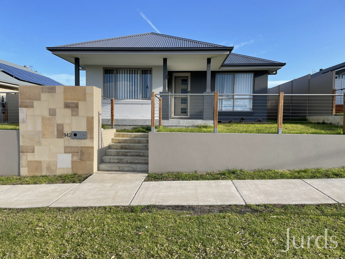 142 Triton Boulevard, North Rothbury, North Rothbury - Thumbnail 3