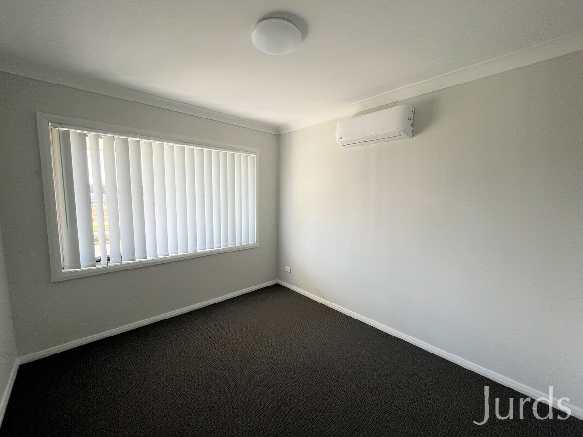 142 Triton Boulevard, North Rothbury, North Rothbury - Thumbnail 7