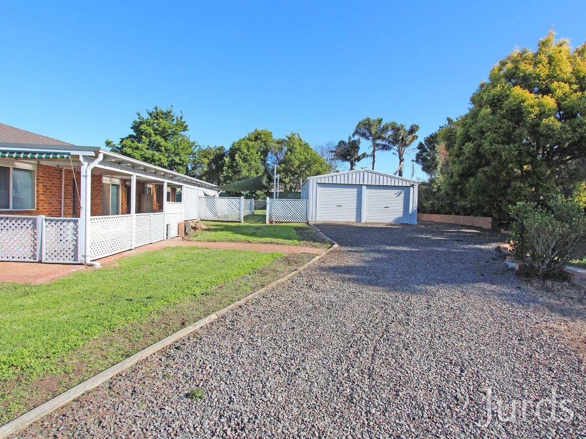 8 Preston Close, Branxton, Branxton - Thumbnail 4