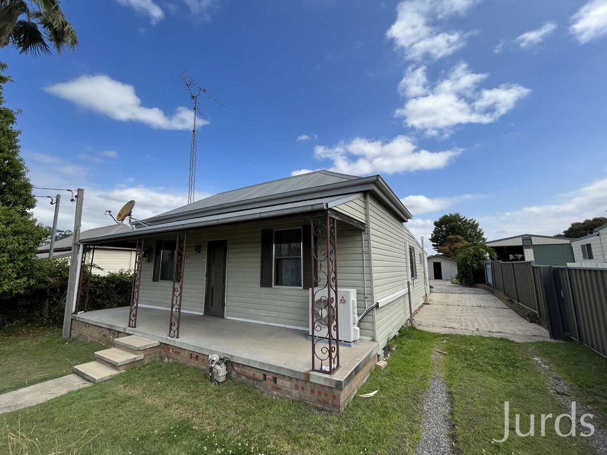 48 Seventh Street, Weston, Weston - Thumbnail 3