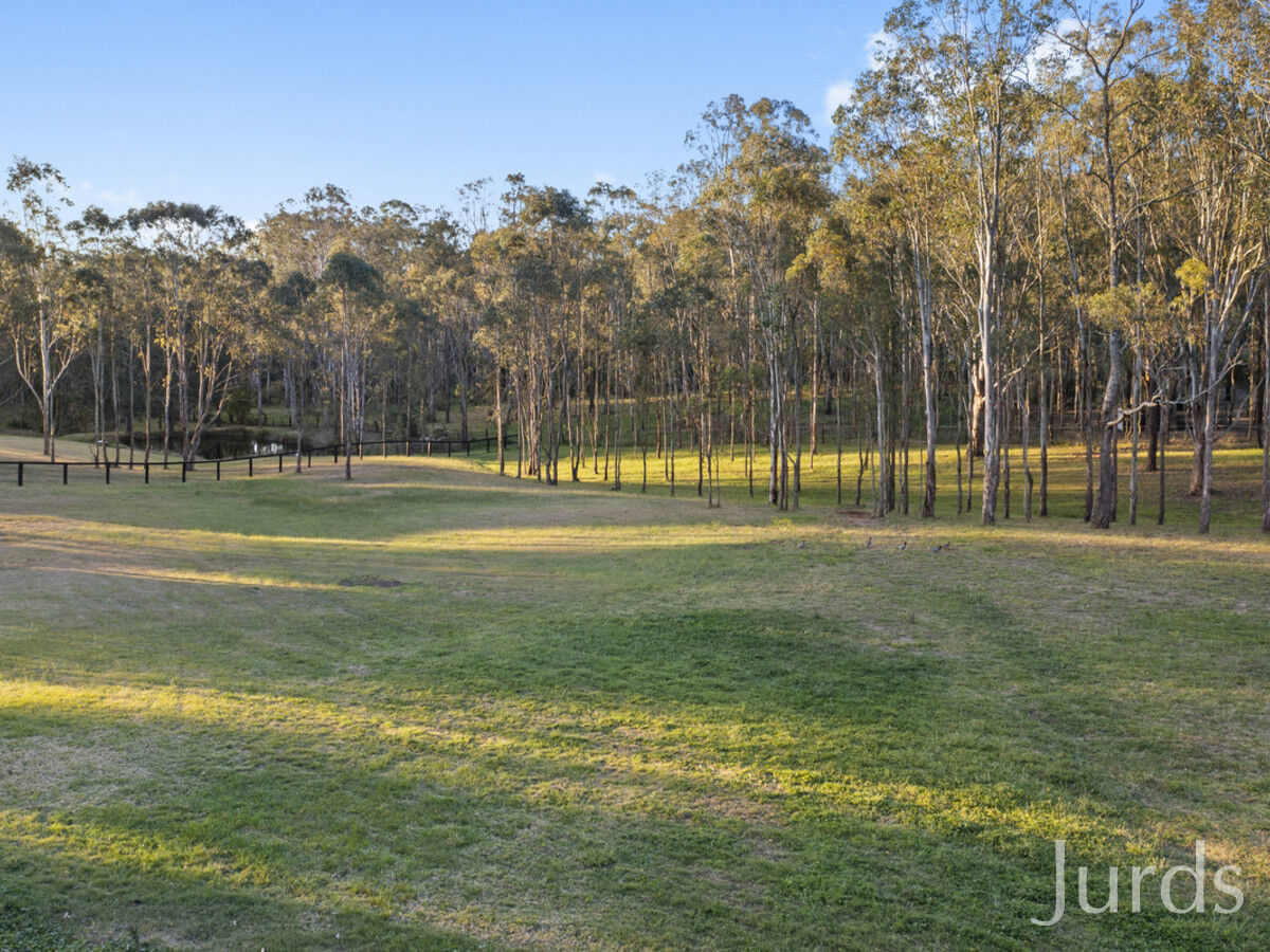 15 Merewether Close, North Rothbury, North Rothbury - Thumbnail 4