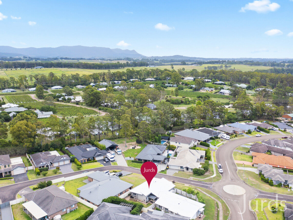 1 Traminer Grove, Cessnock