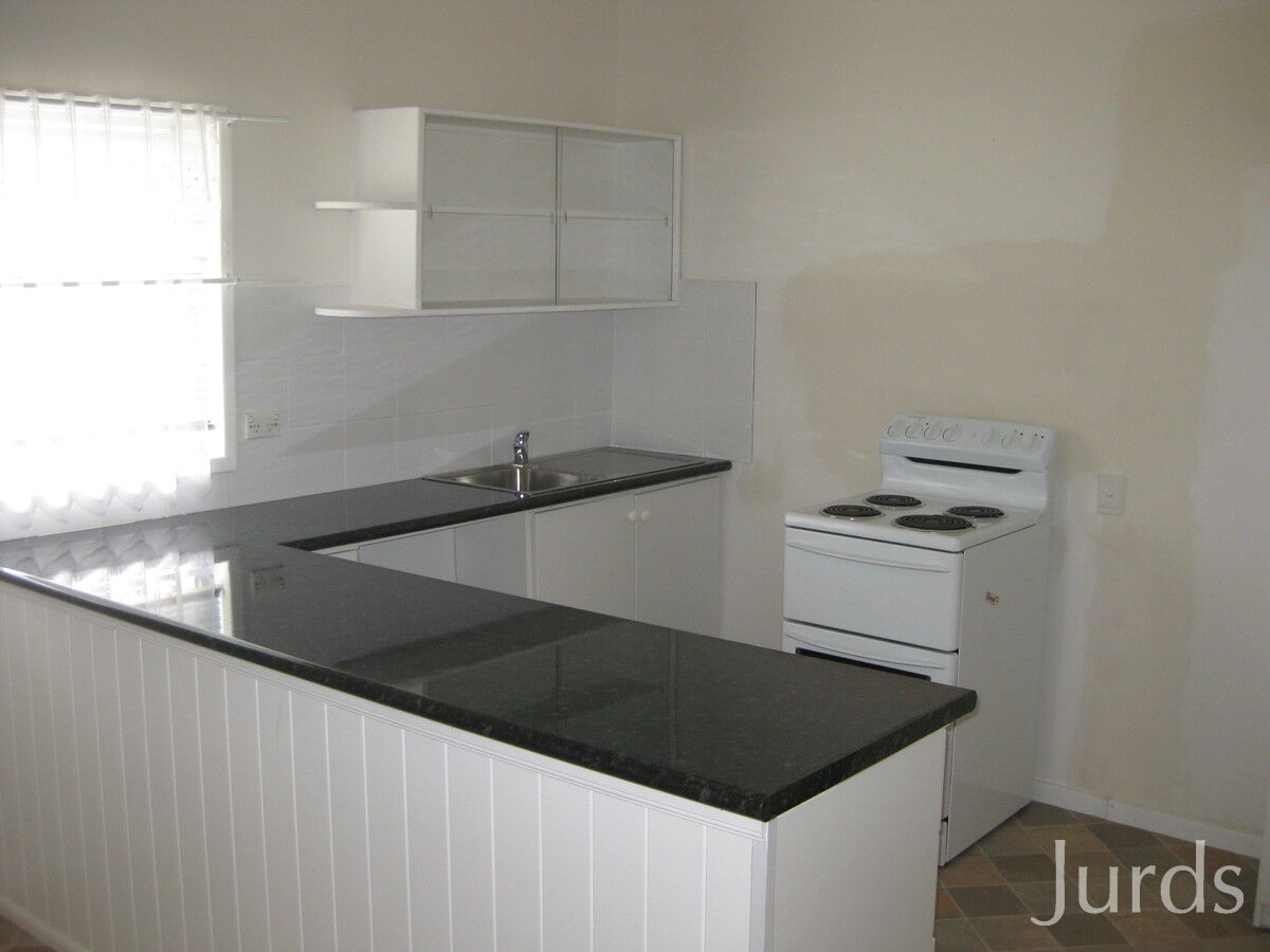 24 Love Street, Cessnock, Cessnock - Thumbnail 2