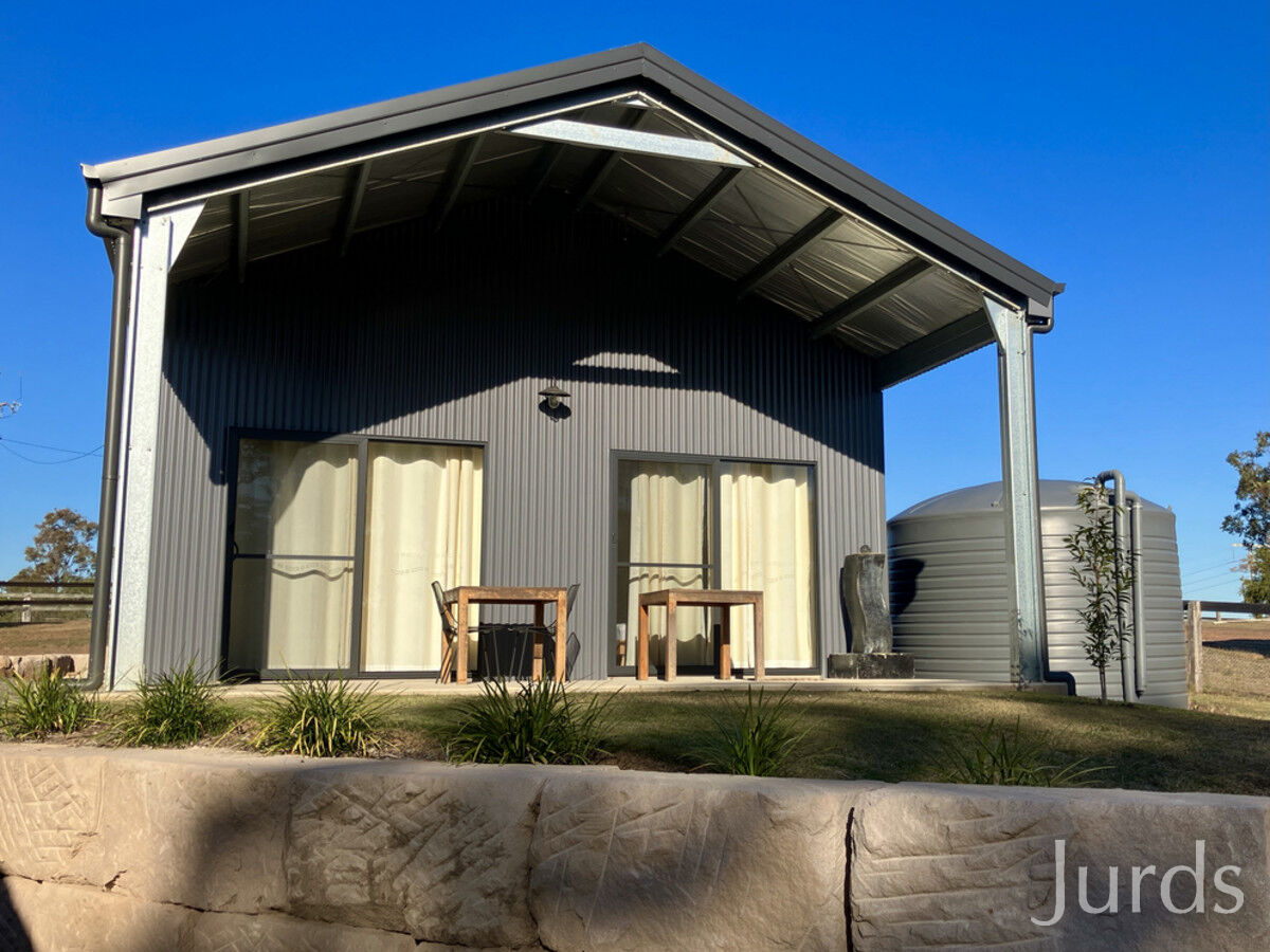 Lovedale, Lovedale - Thumbnail 3