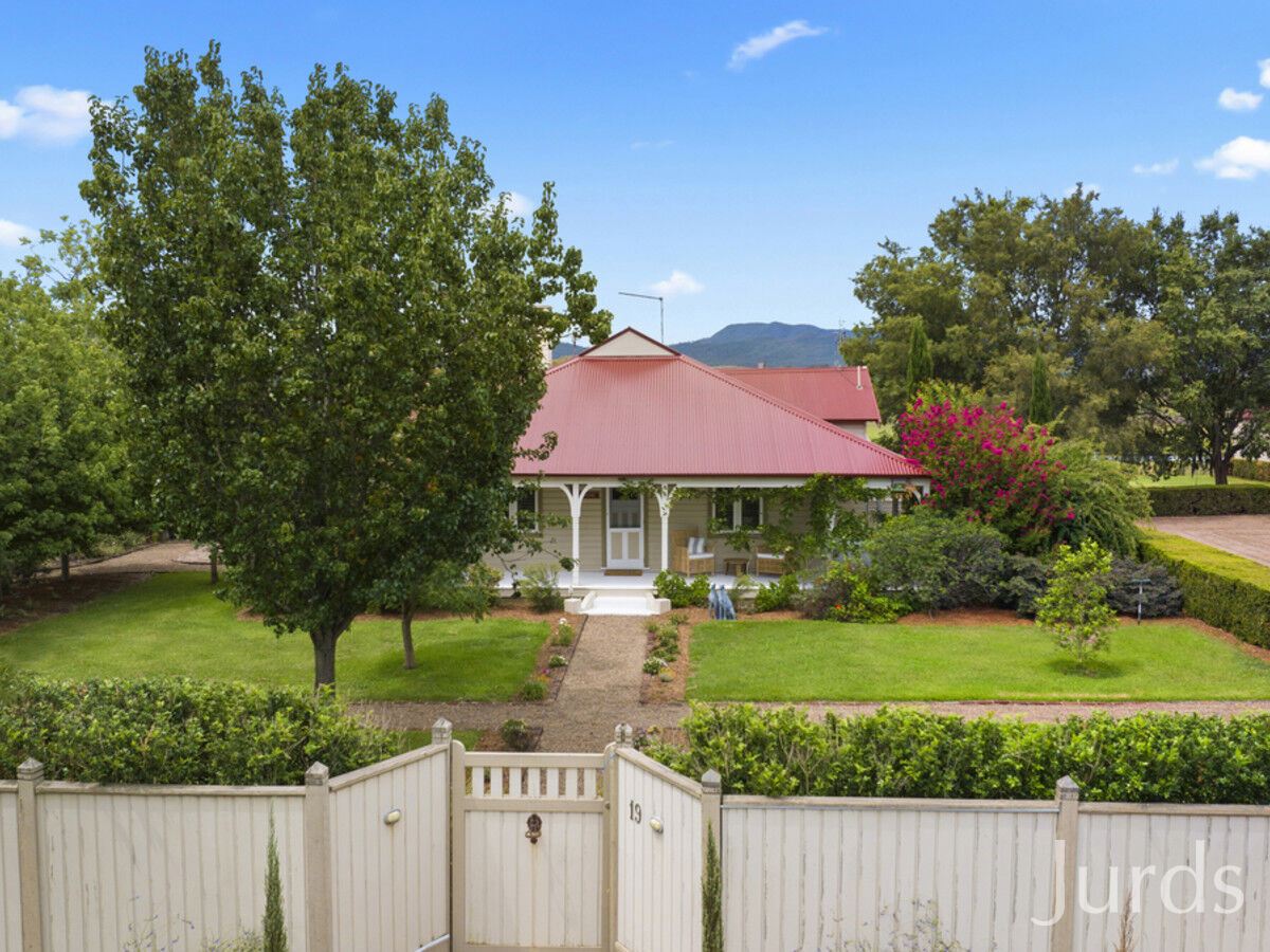 19 Busby Road, Lower Belford, Lower Belford - Thumbnail 3
