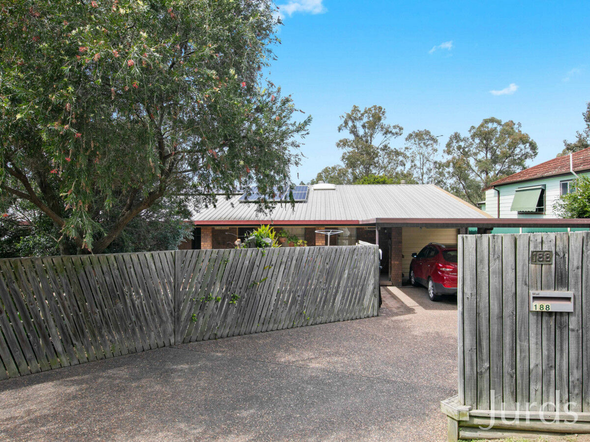 188 Cessnock Road, Neath, Neath - Thumbnail 2