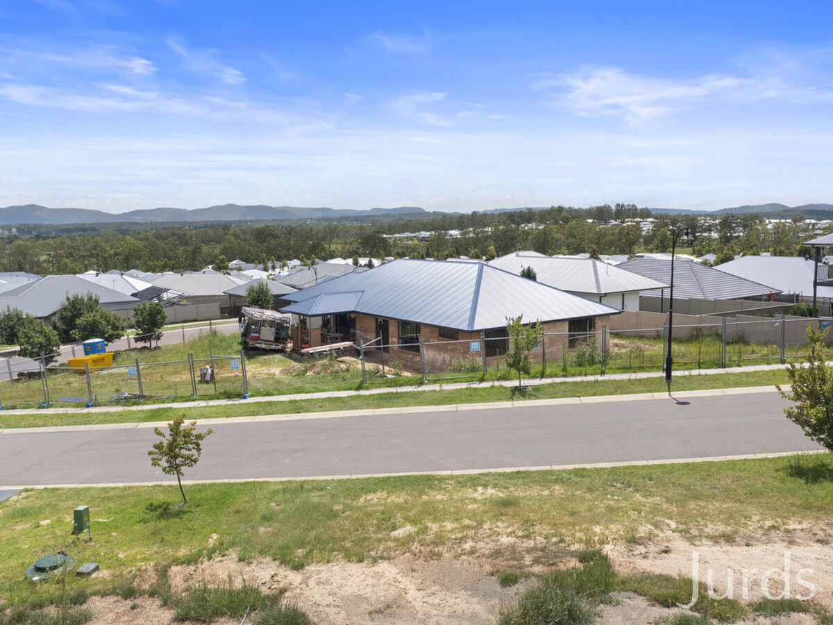 24 Rampling Avenue (Huntlee), North Rothbury, North Rothbury - Thumbnail 2