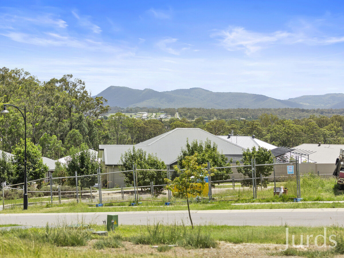 24 Rampling Avenue (Huntlee), North Rothbury, North Rothbury - Thumbnail 4