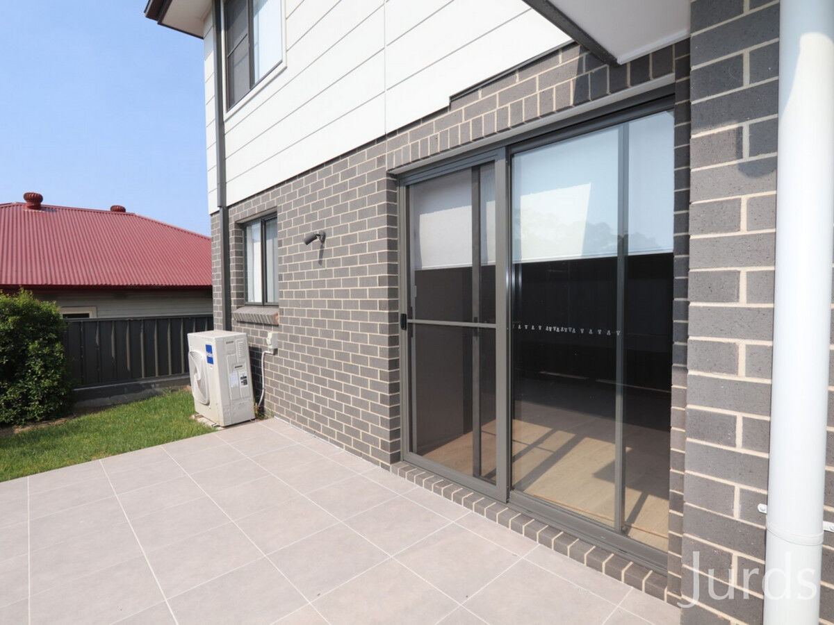 3/24a Tourle Street, Mayfield West, Mayfield West - Thumbnail 2