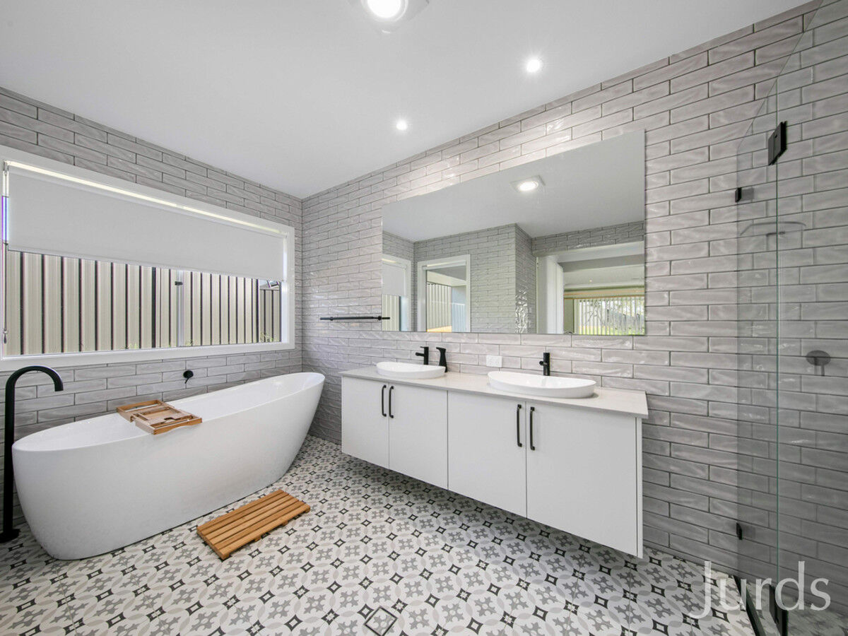 16 Portrush Avenue, Cessnock, Cessnock - Thumbnail 5