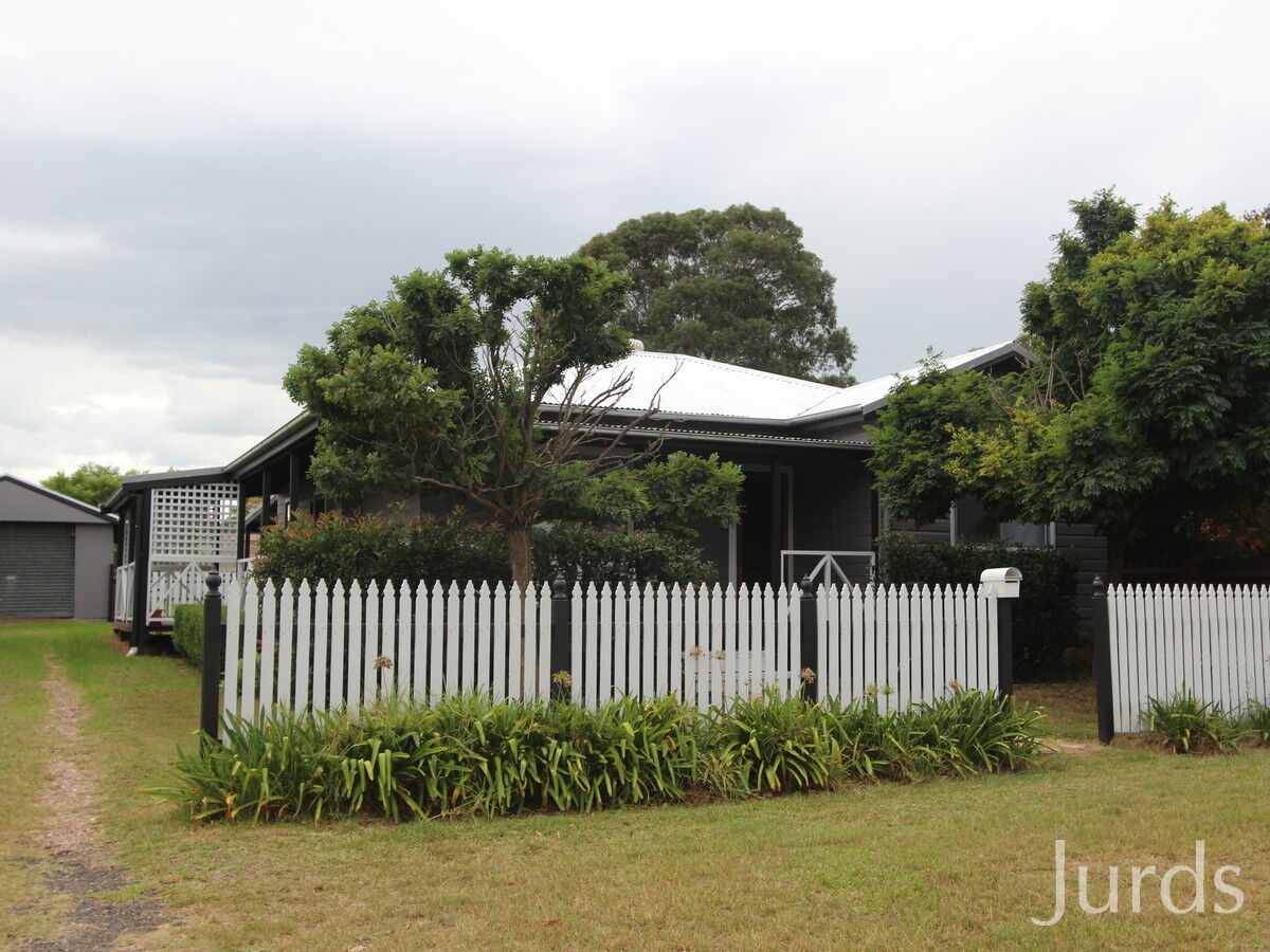 44 Cessnock Street, ABERDARE, Aberdare - Thumbnail 3