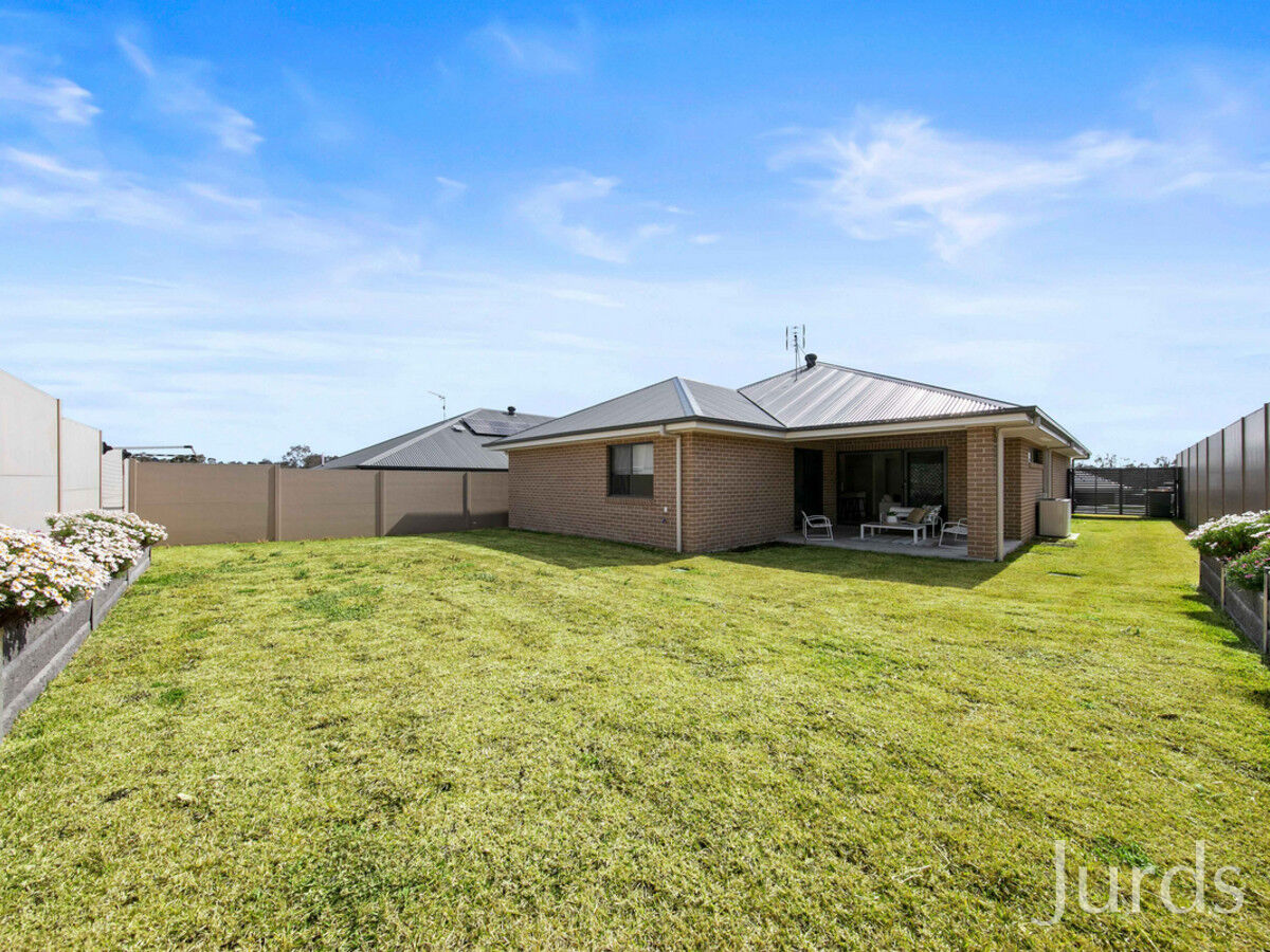 16 Brooker Drive (Huntlee), North Rothbury, North Rothbury - Thumbnail 2