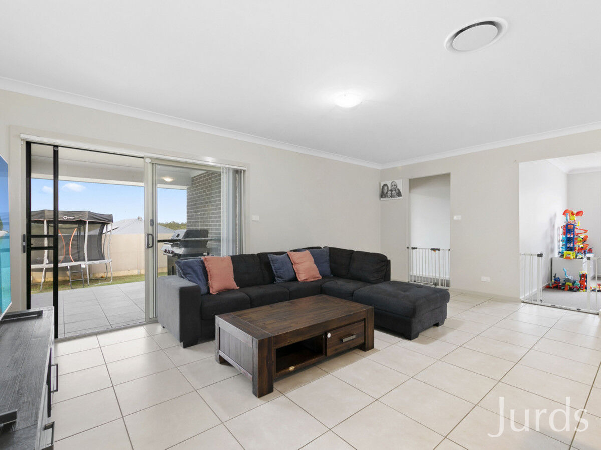99 Tooze Circuit, North Rothbury, North Rothbury - Thumbnail 8