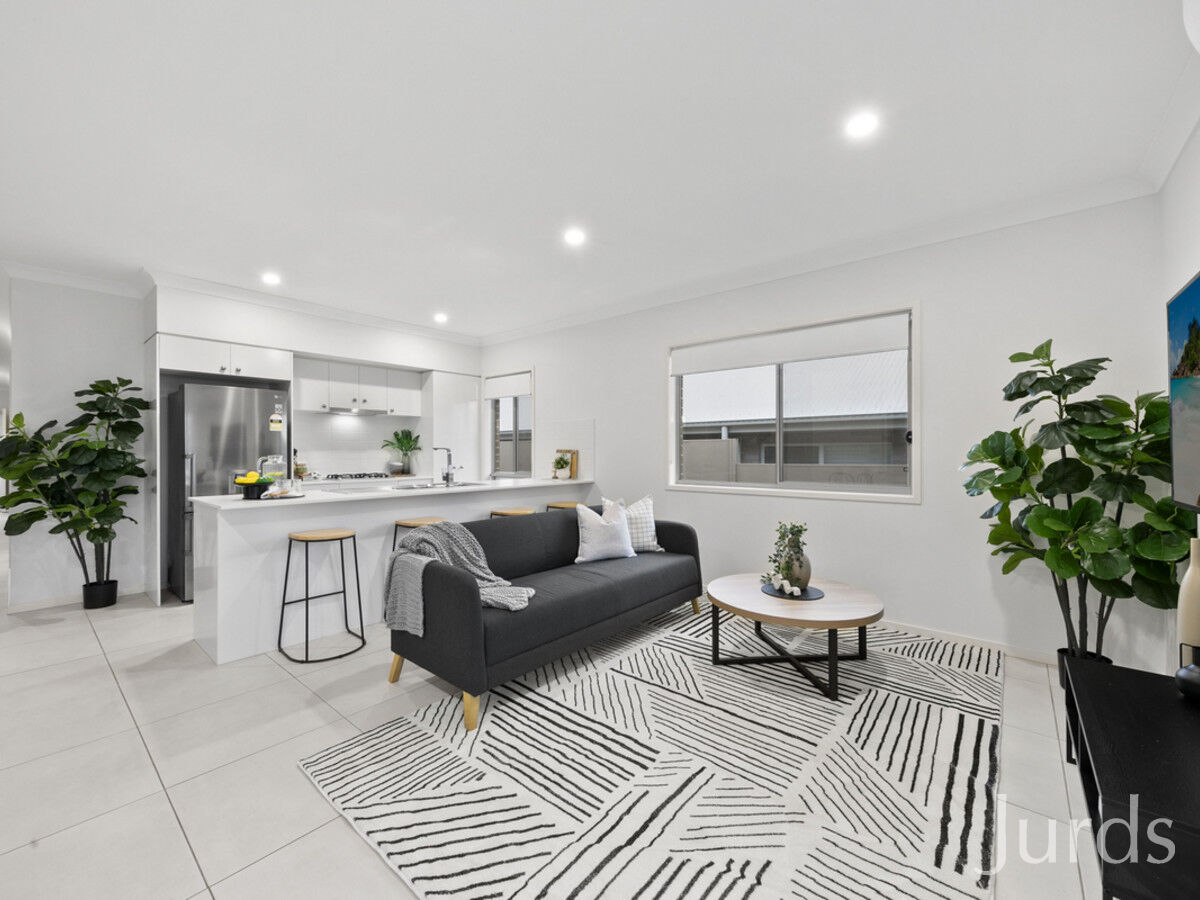 11 Brooker Drive, North Rothbury, North Rothbury - Thumbnail 6