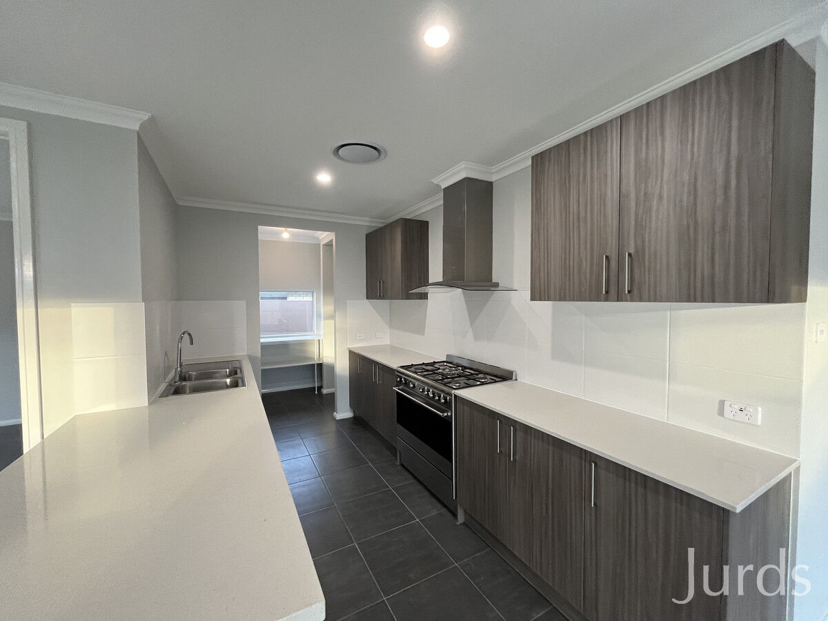 47 Cheetam Crescent, North Rothbury, North Rothbury - Thumbnail 4