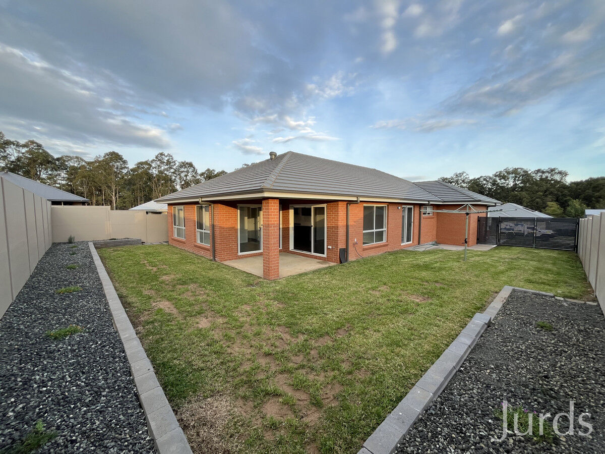 47 Cheetam Crescent, North Rothbury, North Rothbury - Thumbnail 2