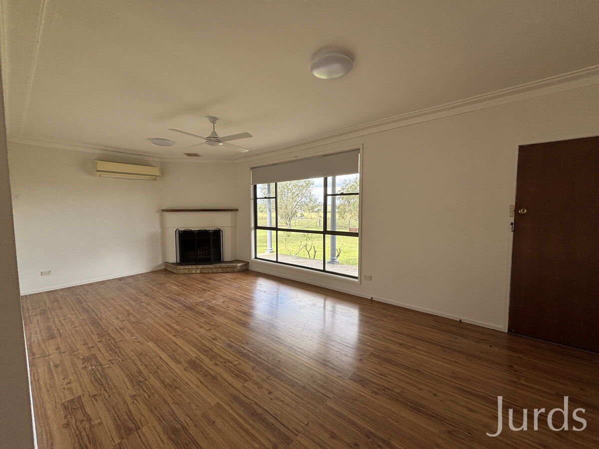 383 Standen Drive, Lower Belford, Lower Belford - Thumbnail 4