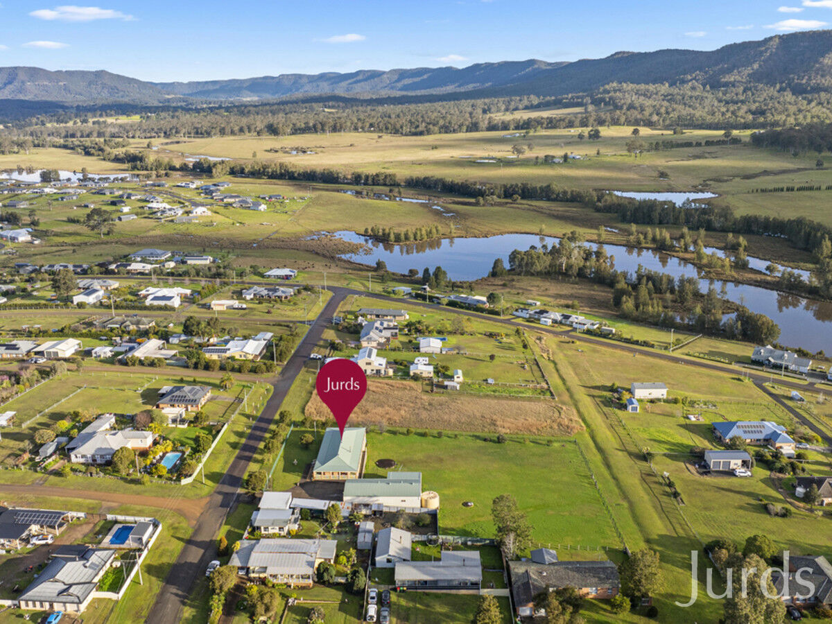 6 Sixth Avenue, Millfield, Millfield - Thumbnail 2
