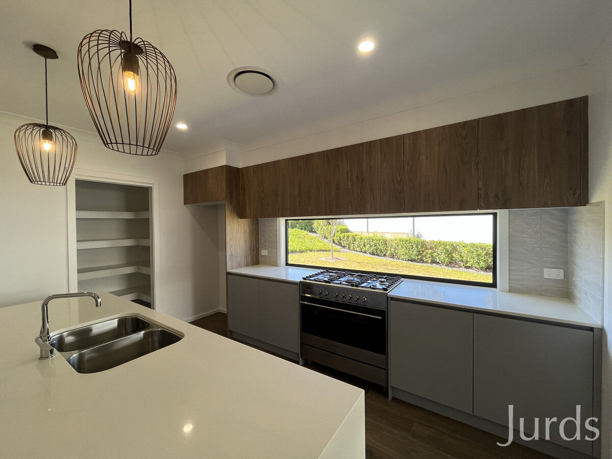 18 Peachy Avenue, North Rothbury, North Rothbury - Thumbnail 4