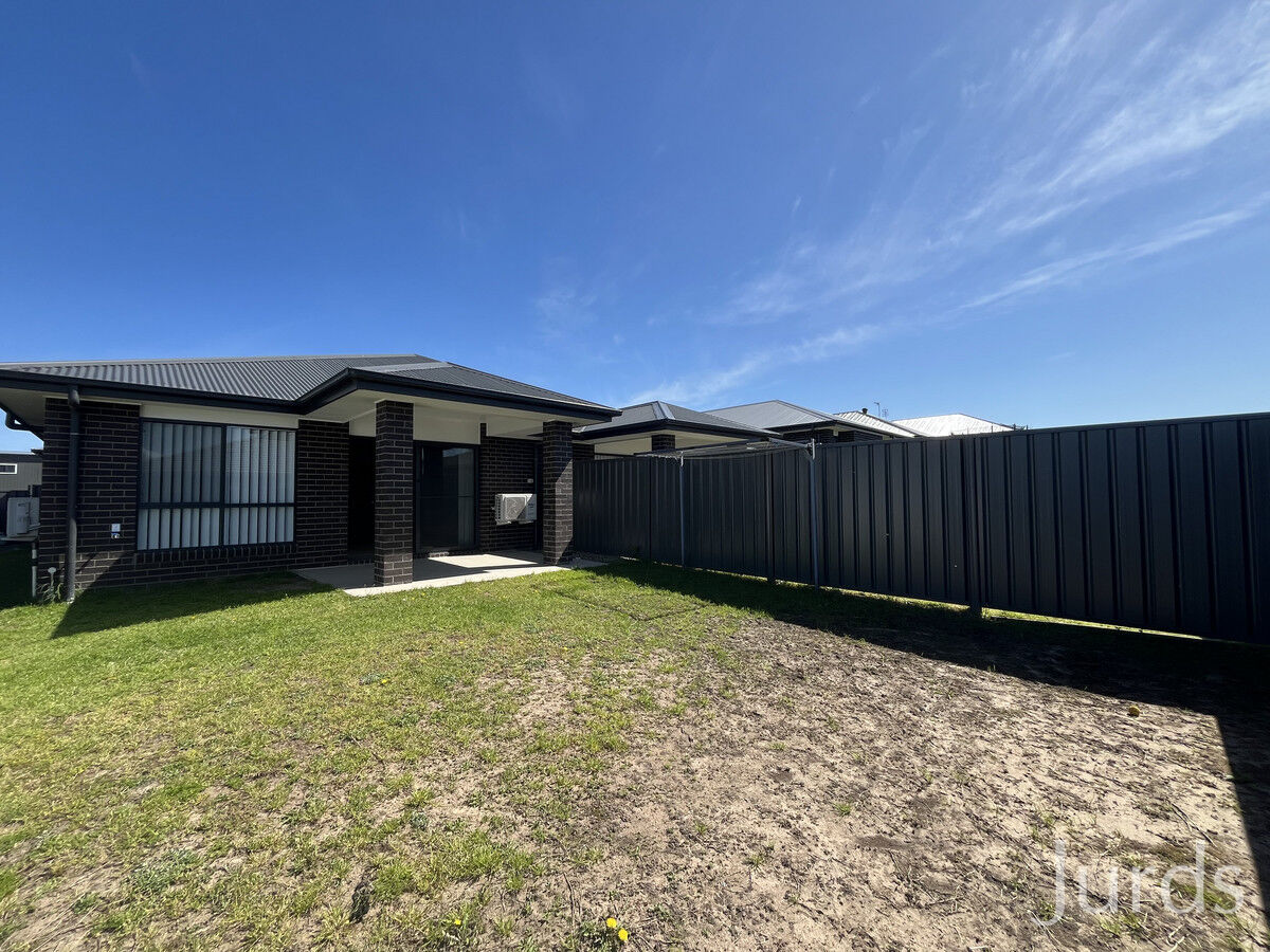 36 Mapplewell Circuit, Farley, Farley - Thumbnail 2