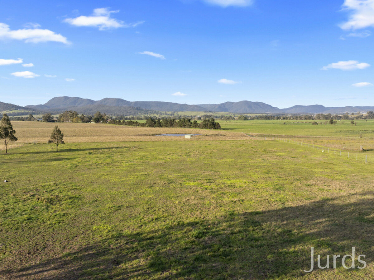 448 Standen Drive, Lower Belford, Lower Belford - Thumbnail 2