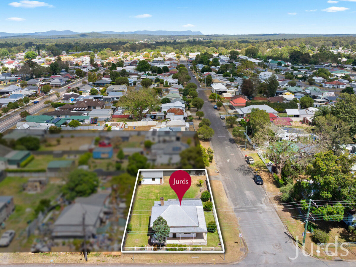 18 Government Road, Weston, Weston - Thumbnail 4