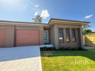 2/99 Pillar Street, Bellbird