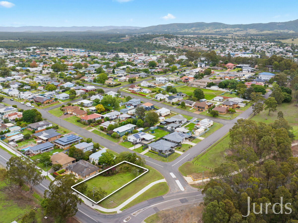 LARGE 935m2 LOT WITH DUAL STREET FRONTAGE Jurds Real Estate