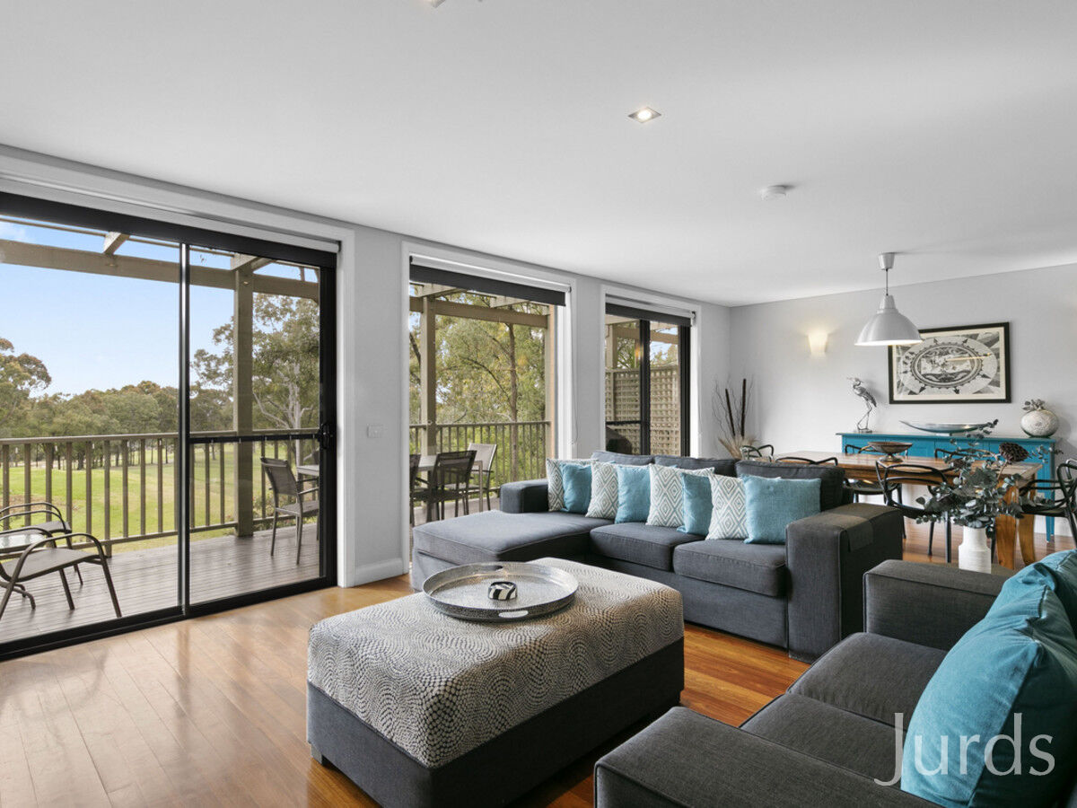3 Bed Cypress Lakes Villa with prime golf course aspect., Rd,, Pokolbin - Thumbnail 8