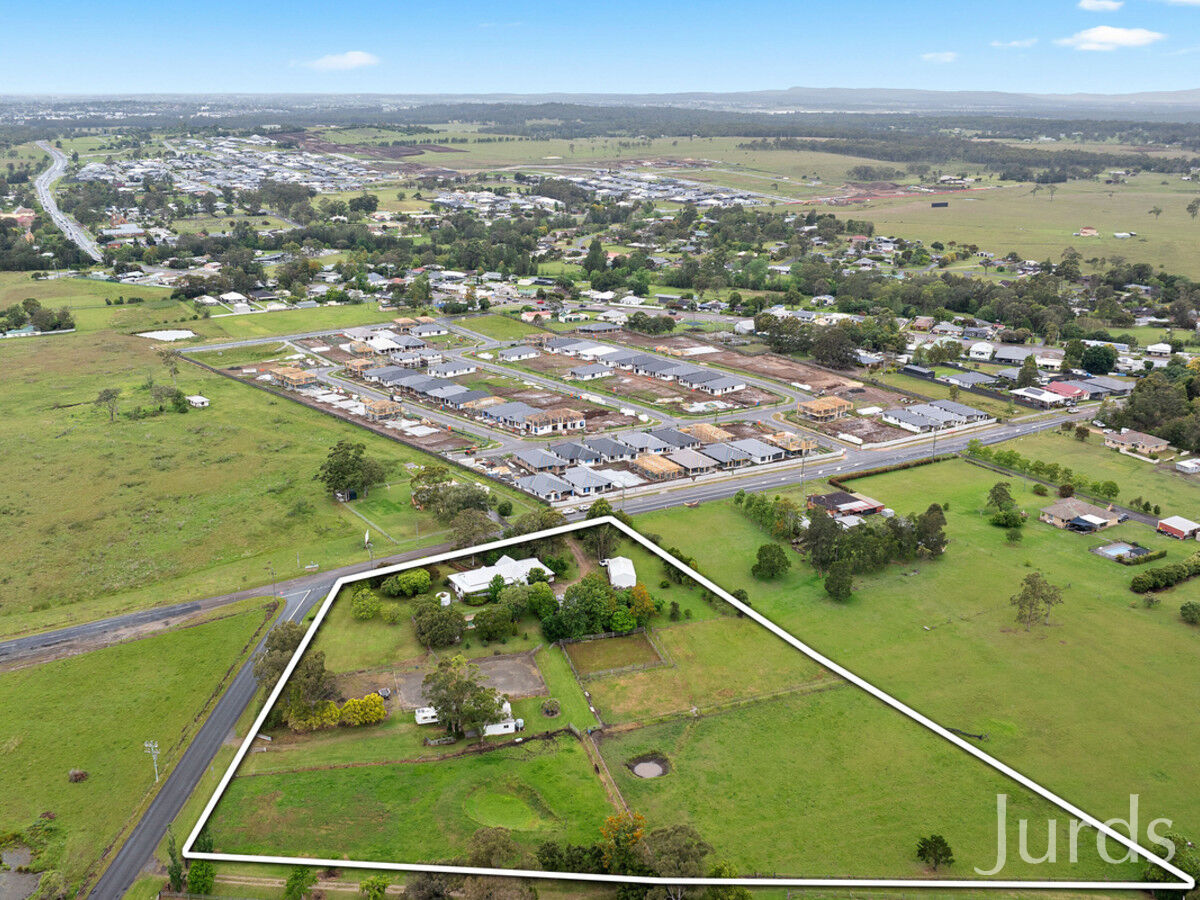49 Windermere Road, Lochinvar, Lochinvar - Thumbnail 2