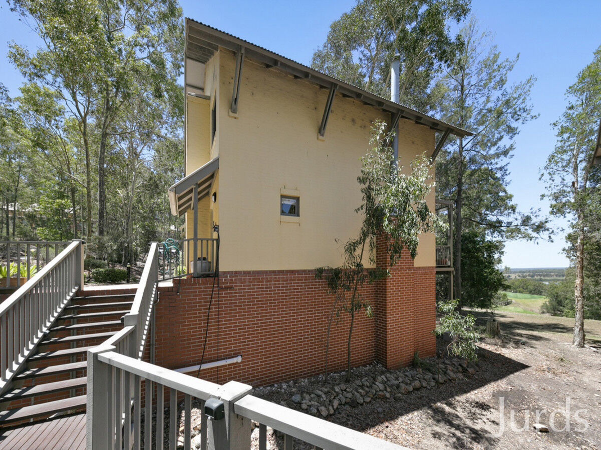 3 bed golf resort villa with views to the 11th hole, Pokolbin - Thumbnail 4