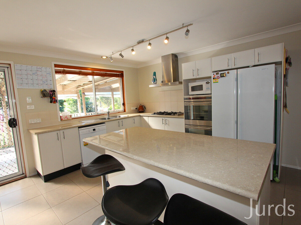 37 Mitchell Street, NORTH ROTHBURY, North Rothbury - Thumbnail 4