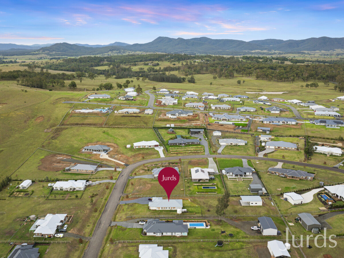 32 Pin Oak Circuit, Branxton, Branxton - Image 1
