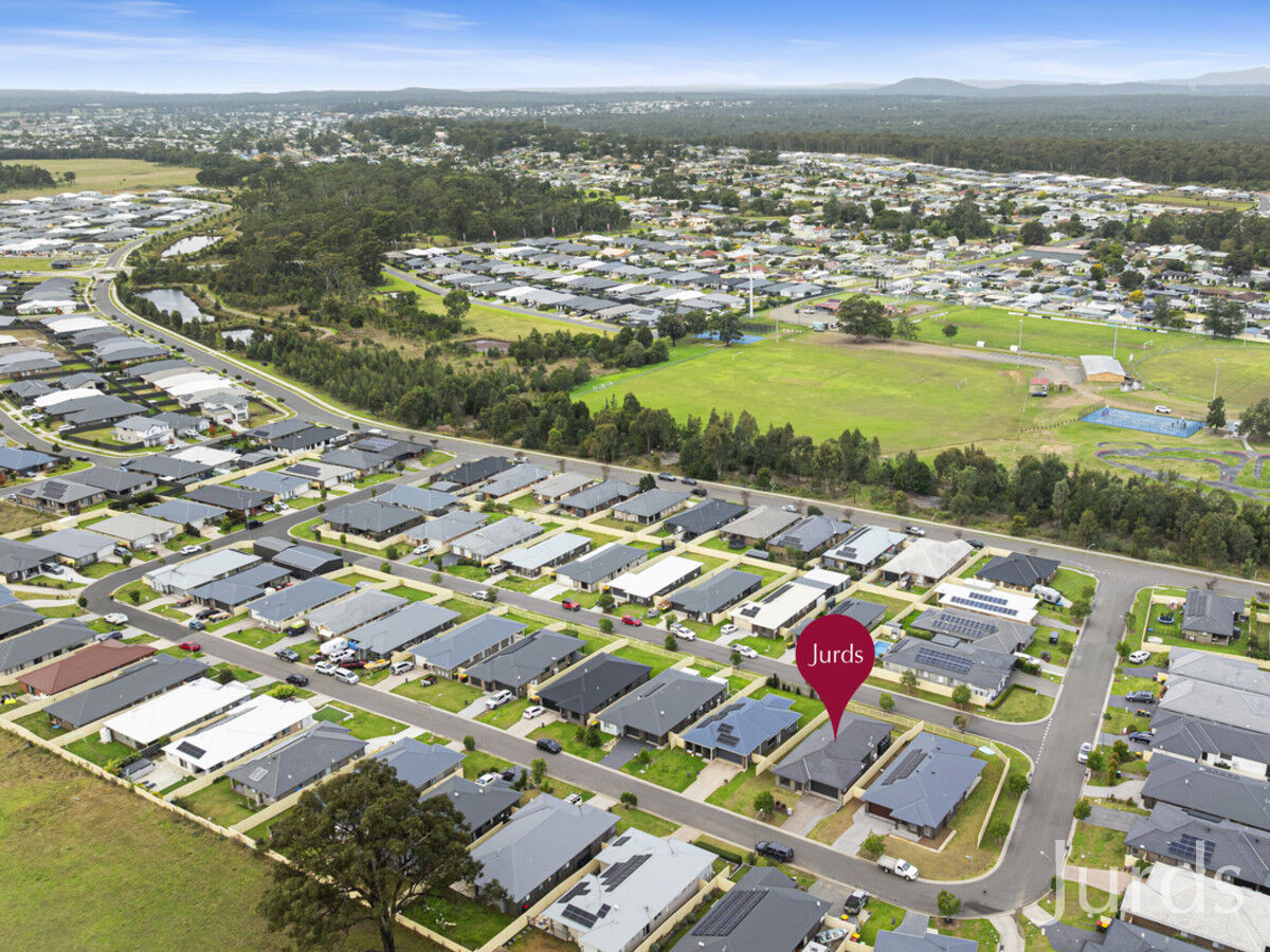 4 Wyla Street, Bellbird, Bellbird - Image 1