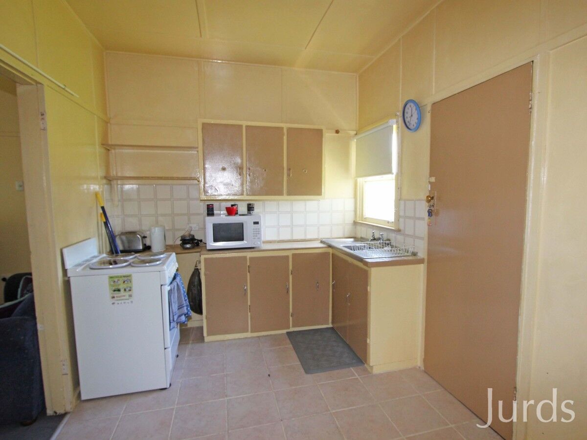 22 Hunter Avenue, Cessnock, Cessnock - Thumbnail 4
