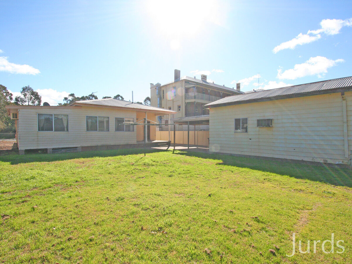 30 Cessnock Road, Neath, Neath - Thumbnail 2