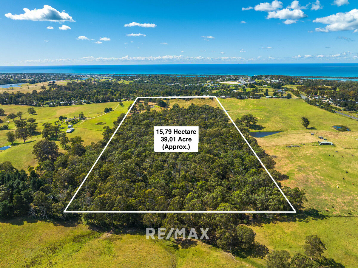 Room To Build Your Dream Privacy To Enjoy It! RE/MAX Genesis